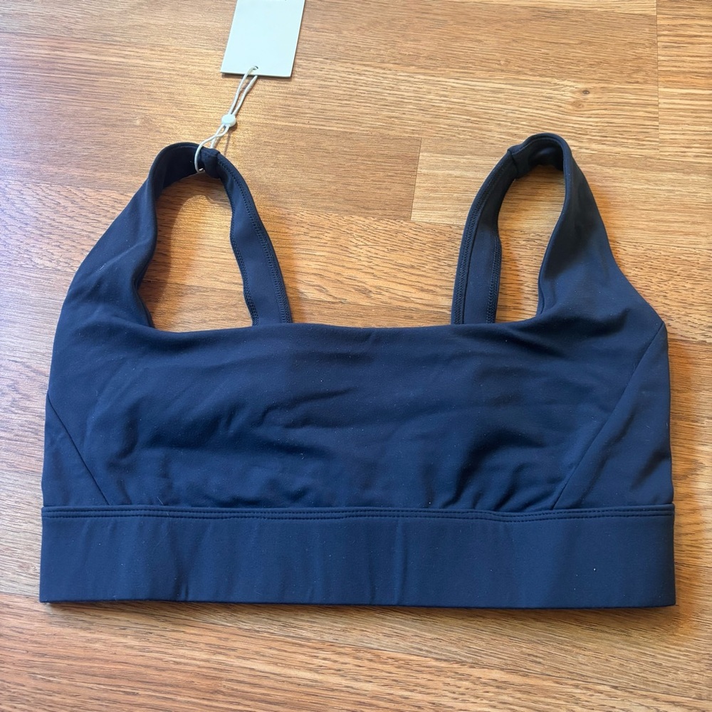 MONDAY BODY - Devin Sports Bra - Navy